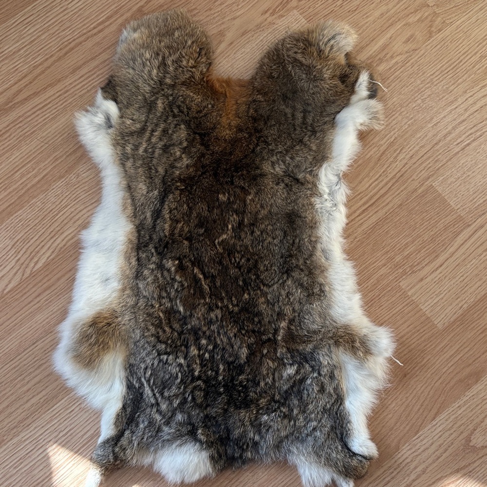 A397 Genuine Soft Rabbit Fur Pelt - Natural Tanned Craft Supply Hide